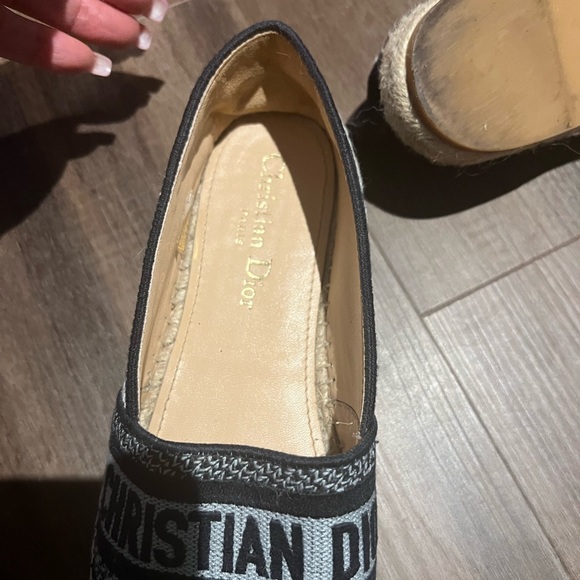 Dior Shoes size 37/5 but  undersized so better 36/5 sizes - Picture 5 of 6